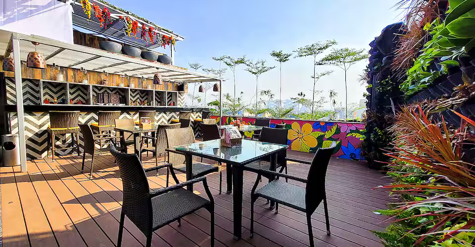 Belvedere Bar